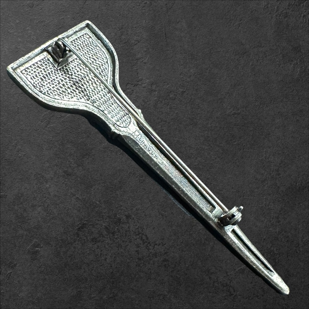 Miracle Celtic Dirk Pin Brooch Green Stone Silver Tone Knotwork Dagger - Picture 4 of 8